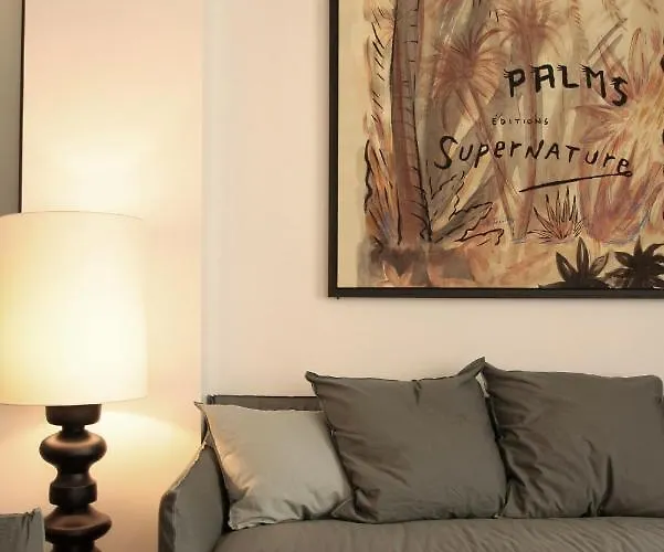 210043 - Superbe 3 Pieces A Republique *